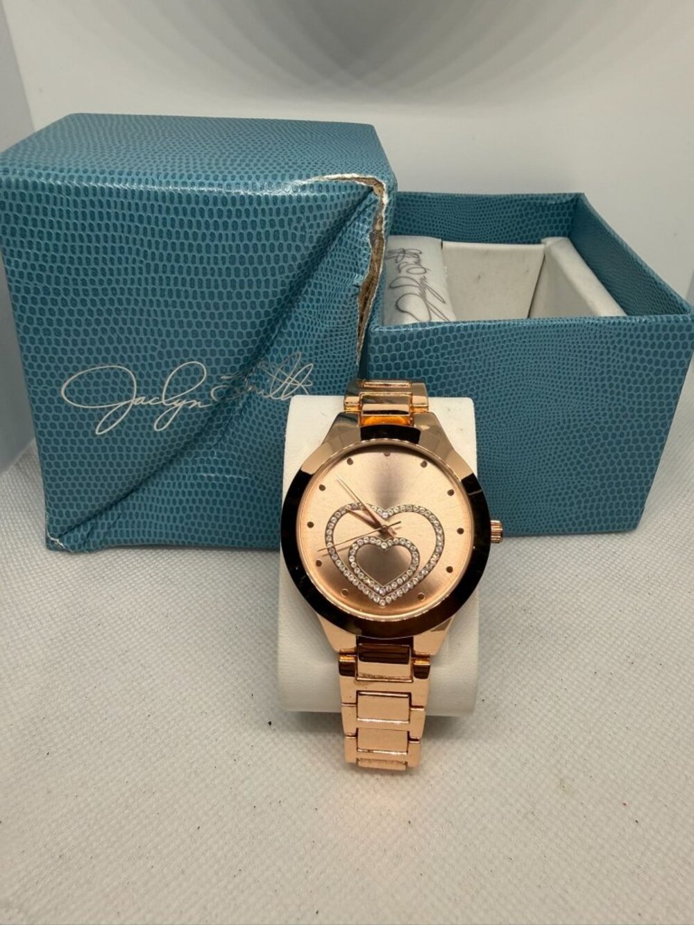 Jessica Simpson Women's 36mm Rose Gold Heart Pavé Crystal Quartz Watch w/ Box